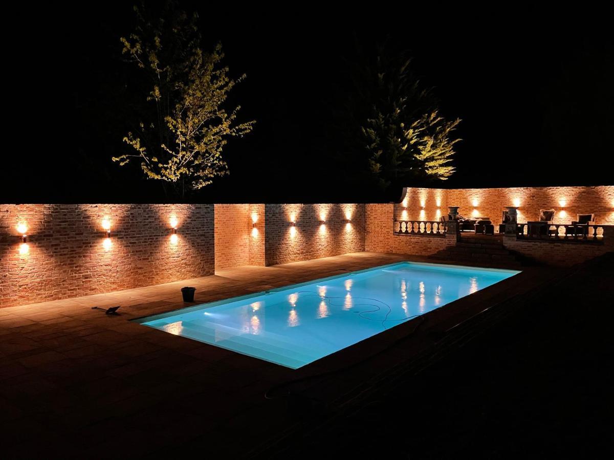 Eastwood Observatory: 12 Bedrooms, Swimming Pool And Tennis Court Гейлшем Екстер'єр фото