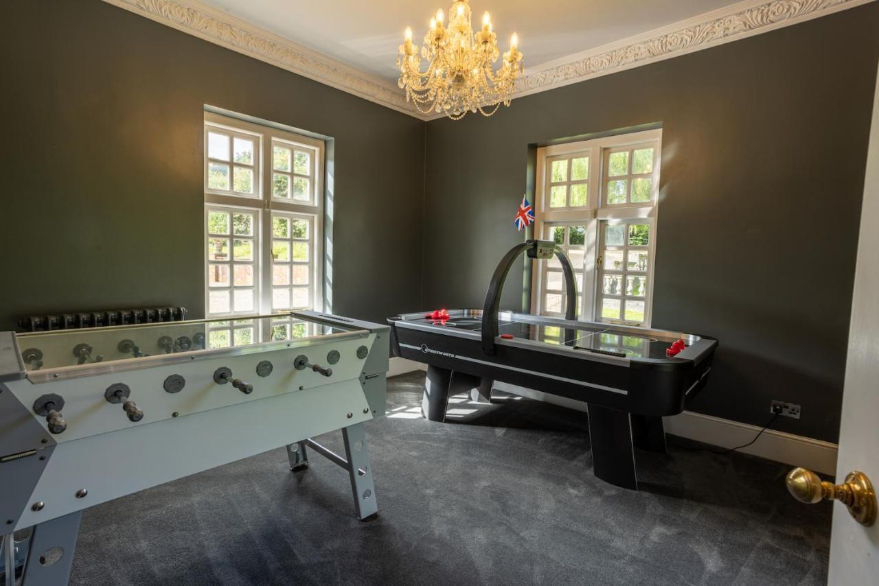 Eastwood Observatory: 12 Bedrooms, Swimming Pool And Tennis Court Гейлшем Екстер'єр фото