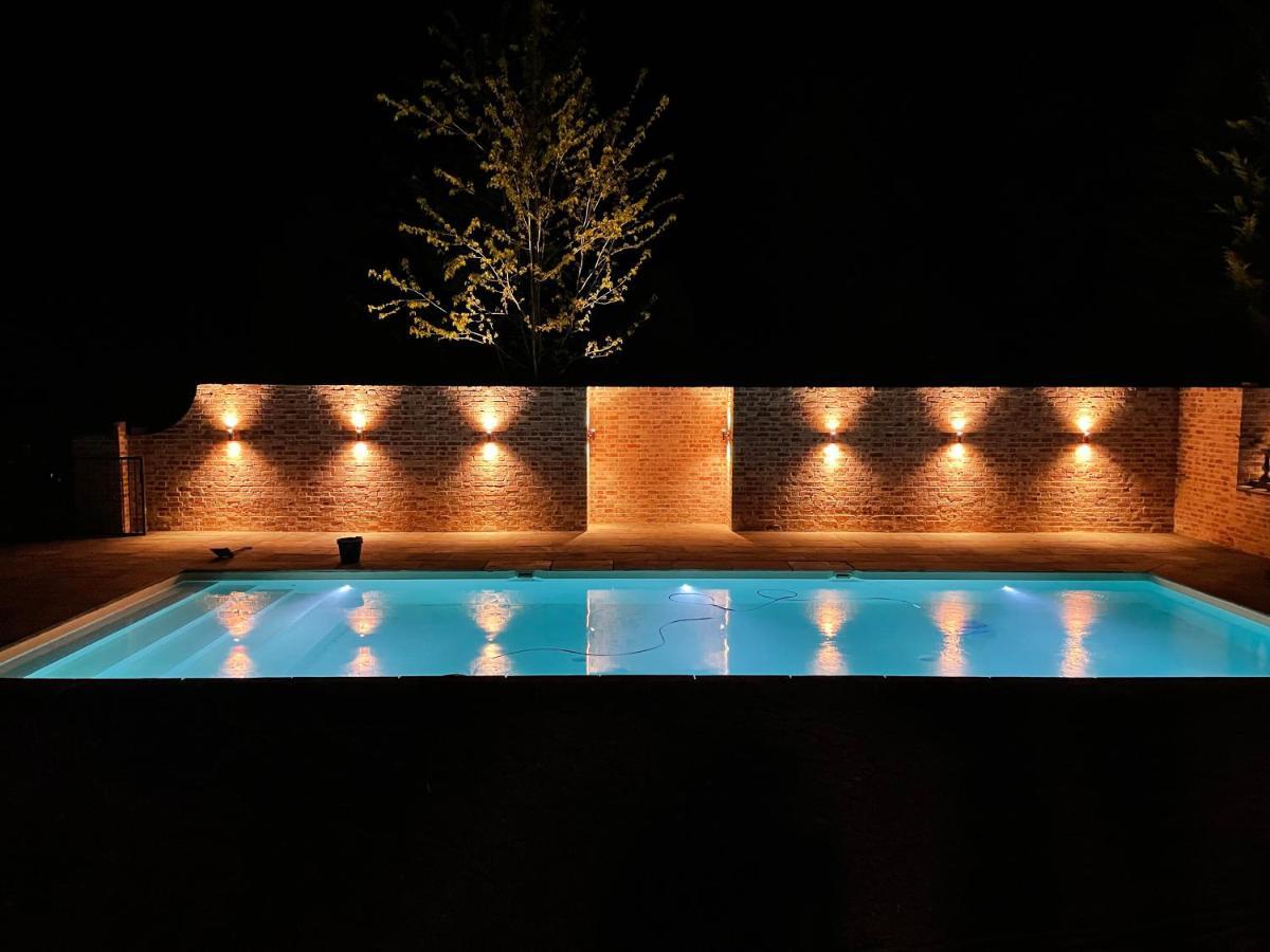 Eastwood Observatory: 12 Bedrooms, Swimming Pool And Tennis Court Гейлшем Екстер'єр фото